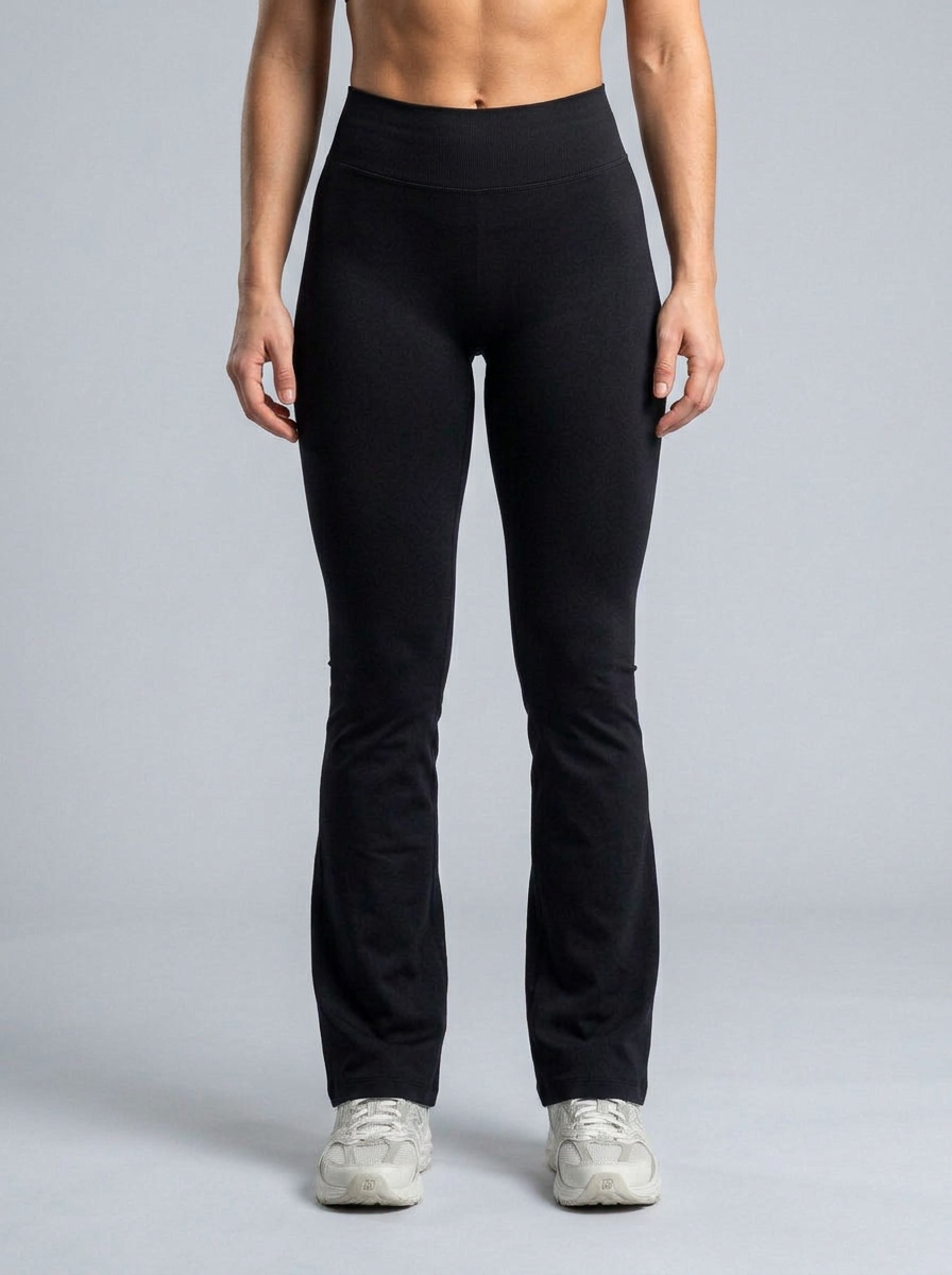 Flare Pants Impact color Negro — Minimalist