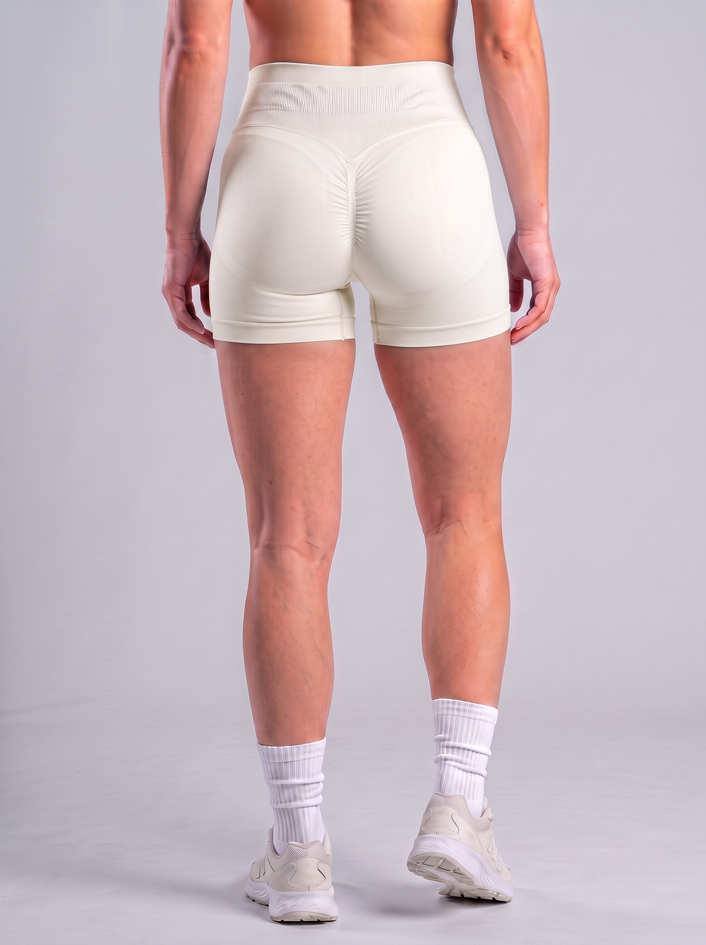 Short Impact color Blanco Perla — Minimalist