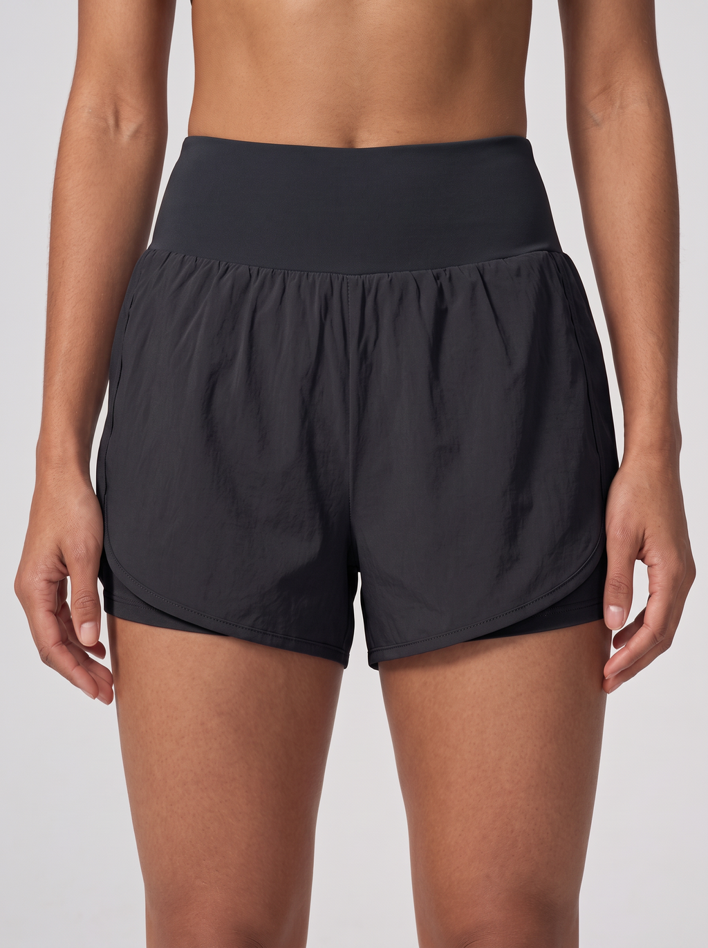 Short Running Adapt color Negro — Minimalist