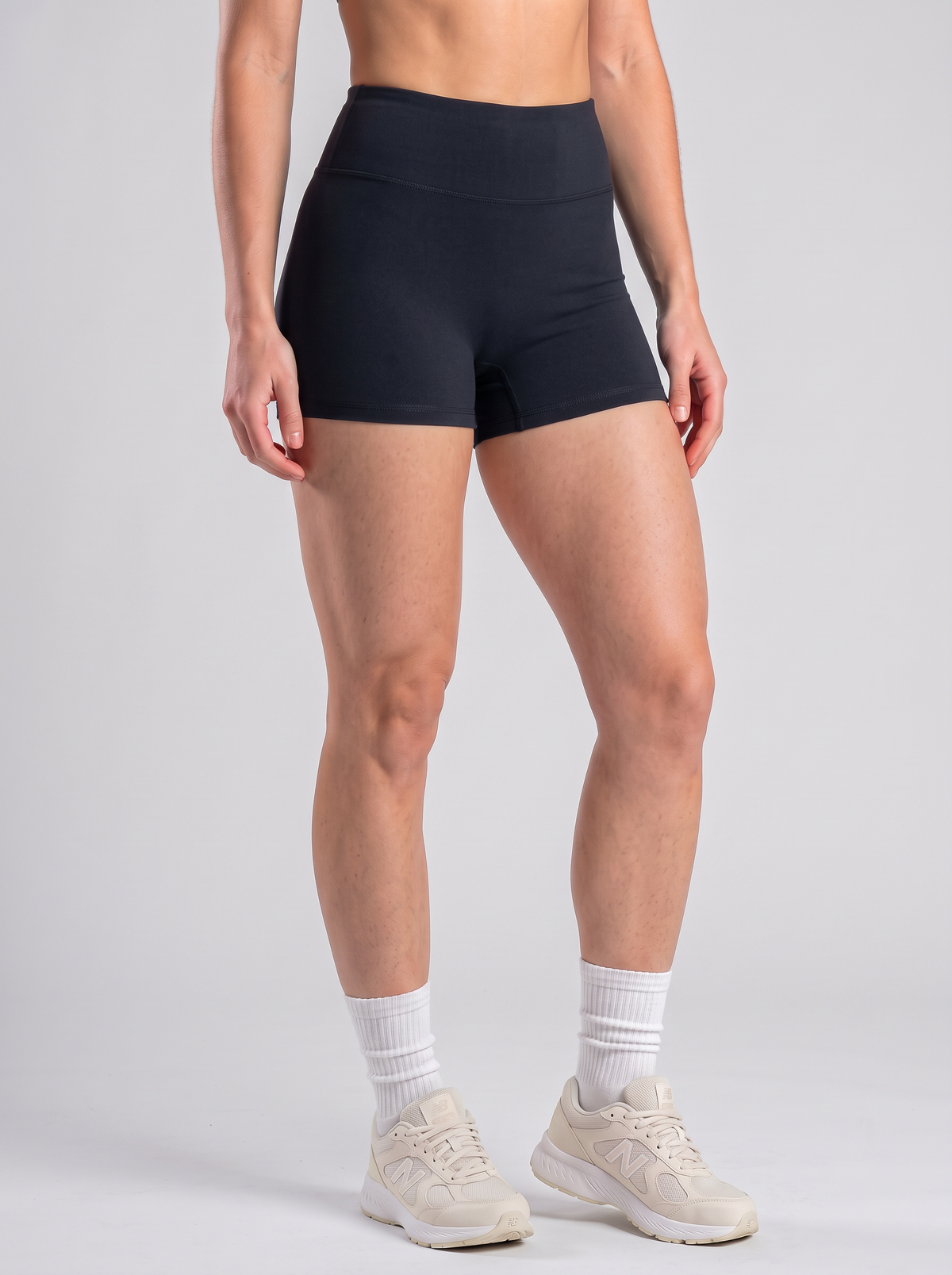 Short Silk color Negro — Minimalist