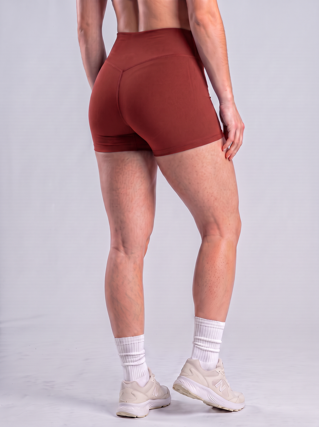 Short Silk color Rojo Vino — Minimalist